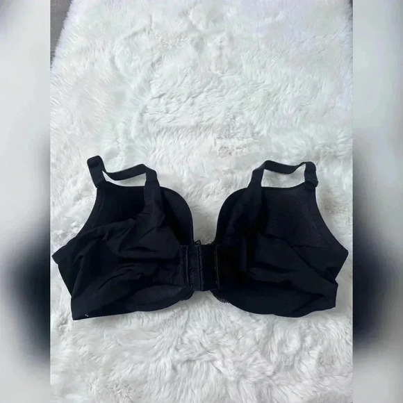 Torrid T-Shirt Lightly Lined Smooth Straight Back Bra in Rich Black Like New - Picture 7 of 7